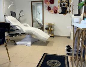 Nahid Beautybar, Wertachstraße 14 86153 Augsburg